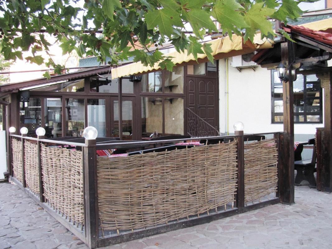 Ambaritsa Hotel Gorna Orjahovica Kültér fotó